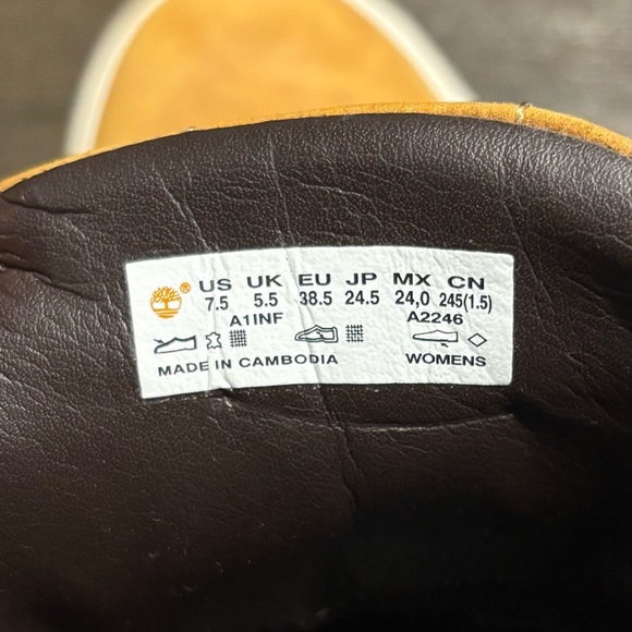 Timberland Women's Londyn 6" Ankle Boot Chukka, Size 7.5 - Picture 8 of 9